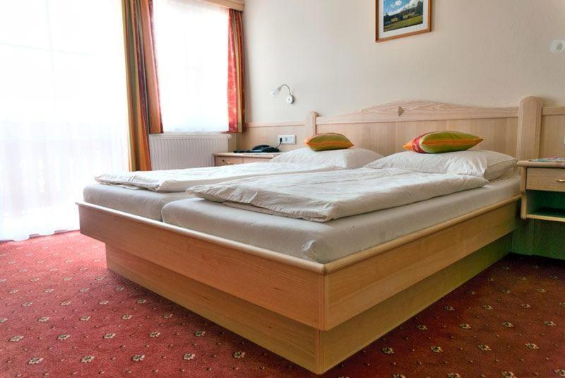 Hotel Alpengasthof Fichtenheim à Ramsau am Dachstein Extérieur photo