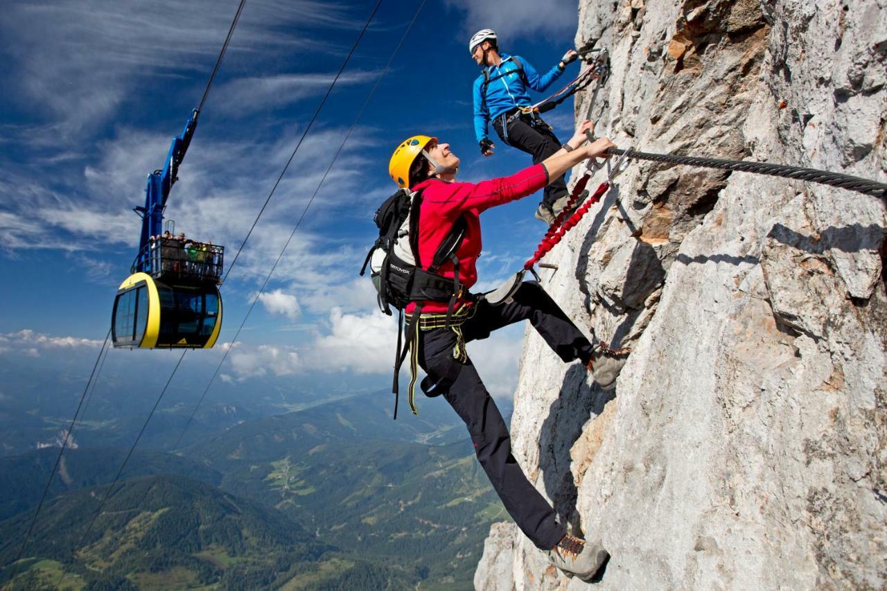 Hotel Alpengasthof Fichtenheim à Ramsau am Dachstein Extérieur photo