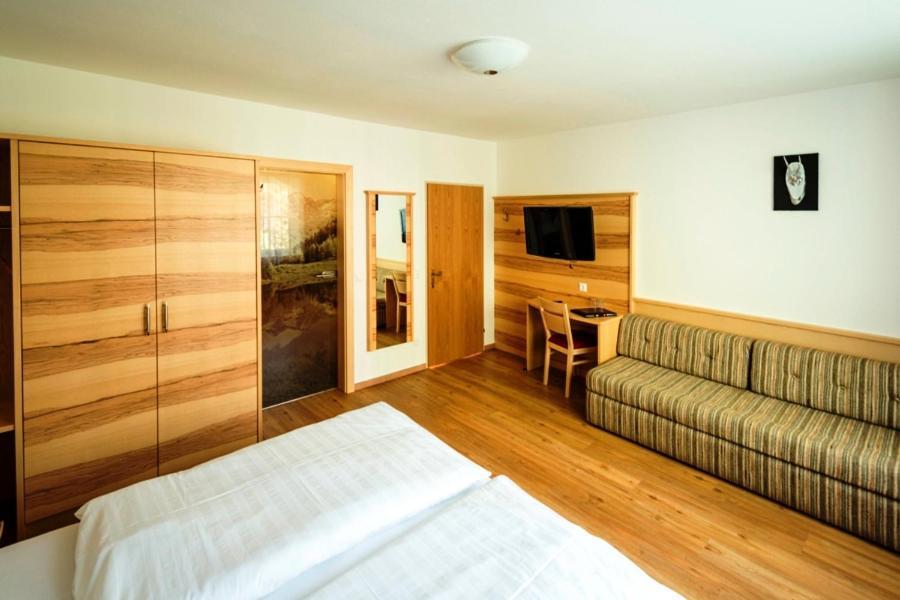 Hotel Alpengasthof Fichtenheim à Ramsau am Dachstein Extérieur photo